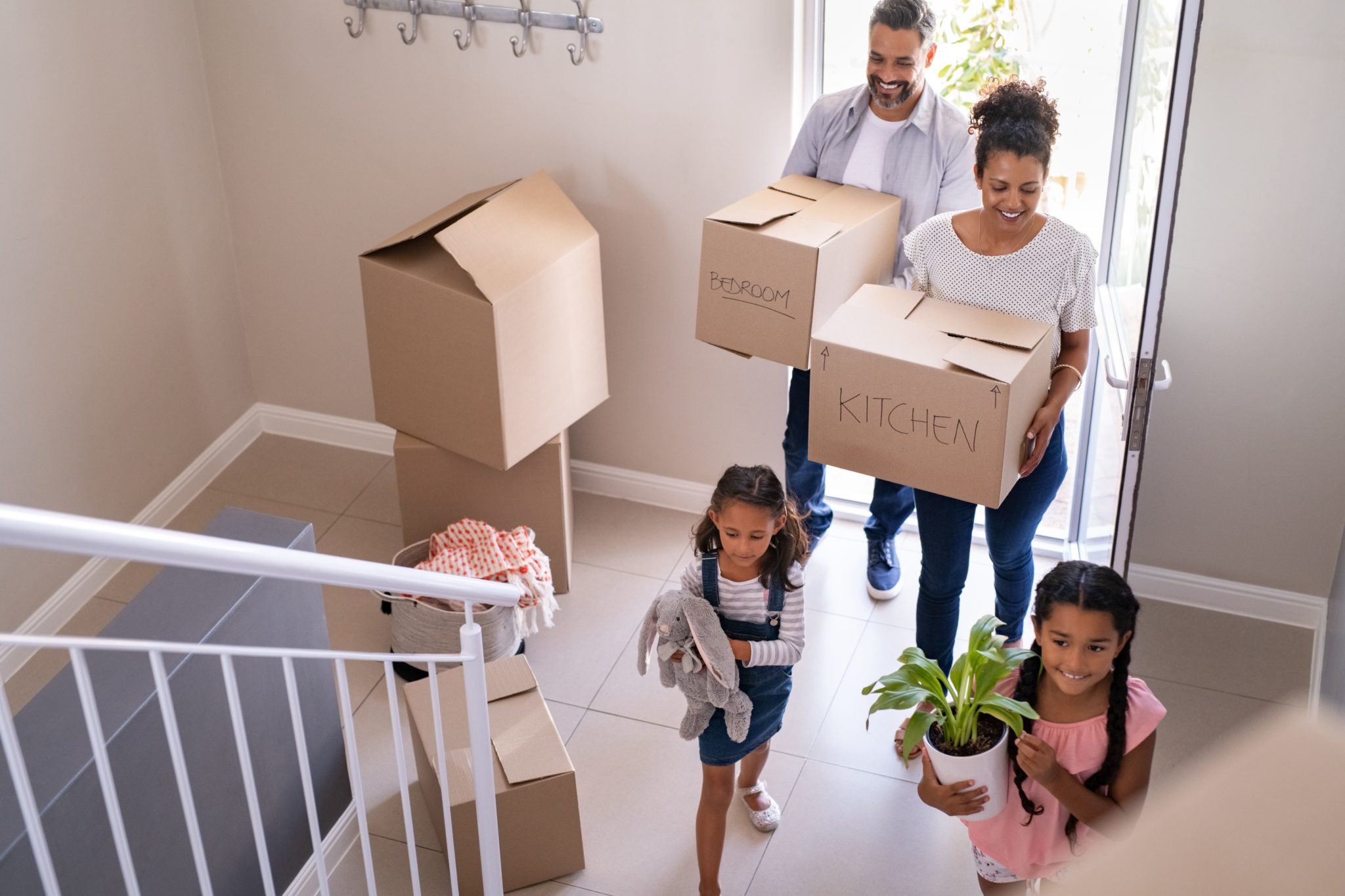 Smooth Relocation: How to Choose the Best House Movers in Dubai