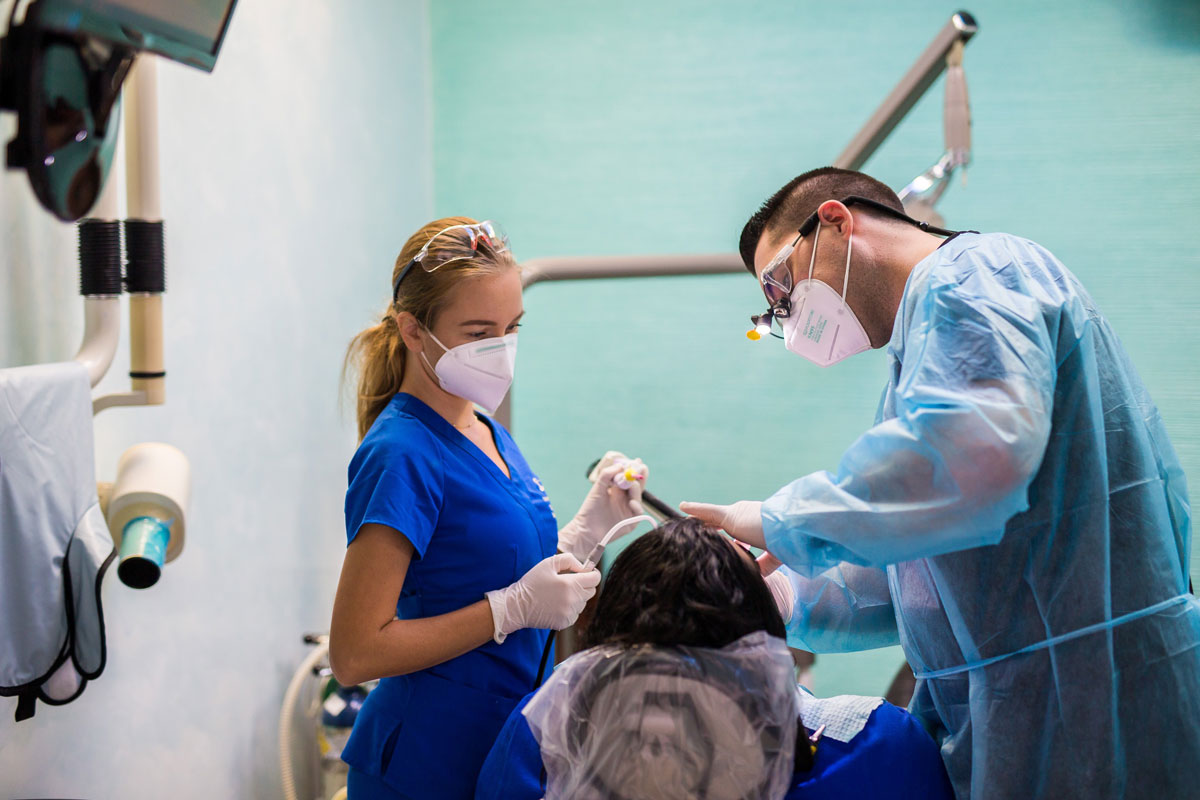 Beach Dentist: Your Guide To Oral Health In The Sandy Paradise