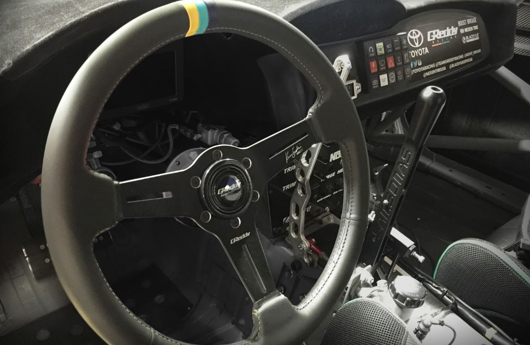 Steering Wheels and Shift Knobs